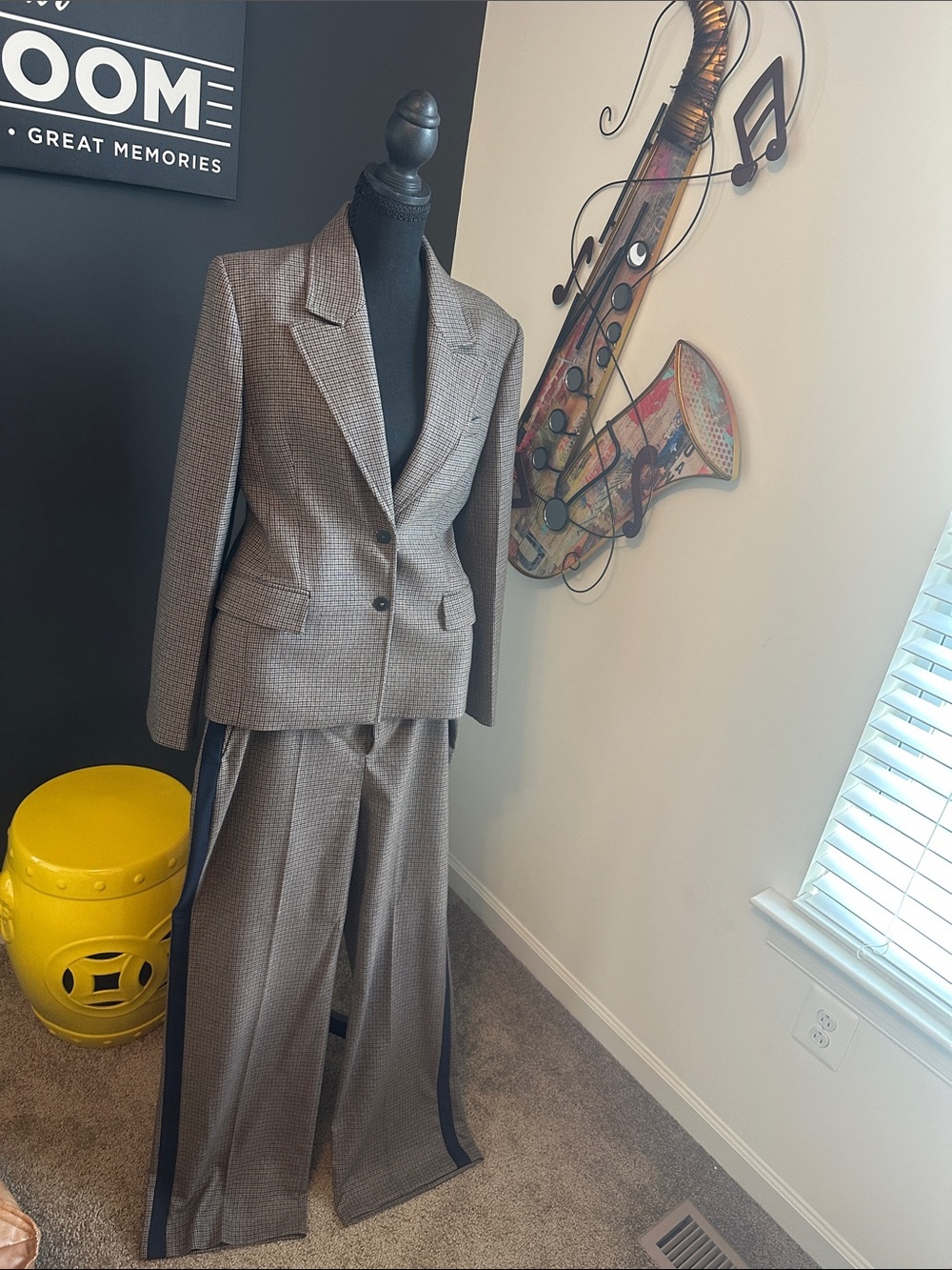 Zara Brown Houndstooth Blazer with Wide-Leg Trousers